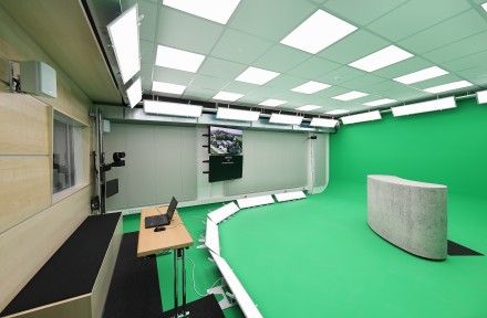 Greenscreen-TV-Studio