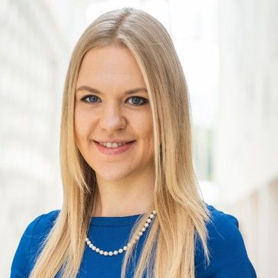 Dr. Christina-Maria Leeb